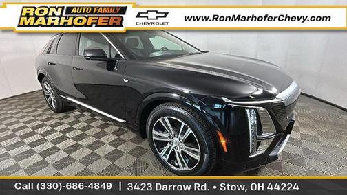Stellar Black Metallic 2024 Cadillac LYRIQ Luxury
