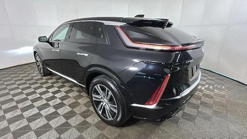 Stellar Black Metallic 2024 Cadillac LYRIQ Luxury