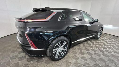 Stellar Black Metallic 2024 Cadillac LYRIQ Luxury