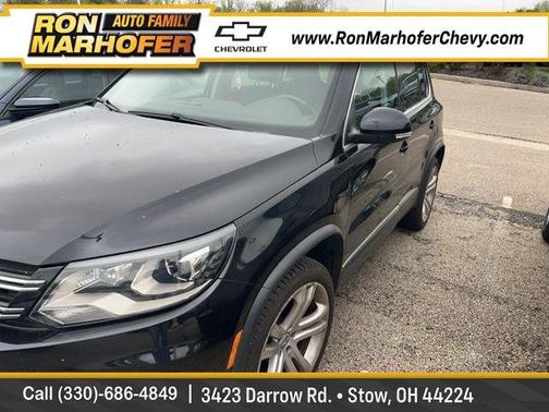 Deep Black 2016 Volkswagen Tiguan SEL