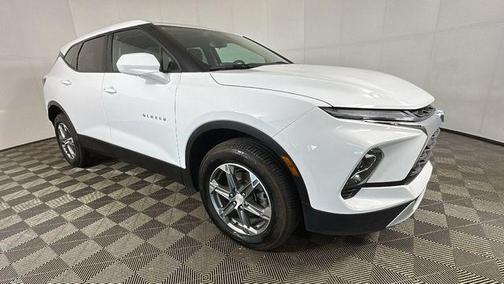 Summit White 2023 Chevrolet Blazer 2LT