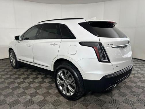 2020 Cadillac XT5 Sport