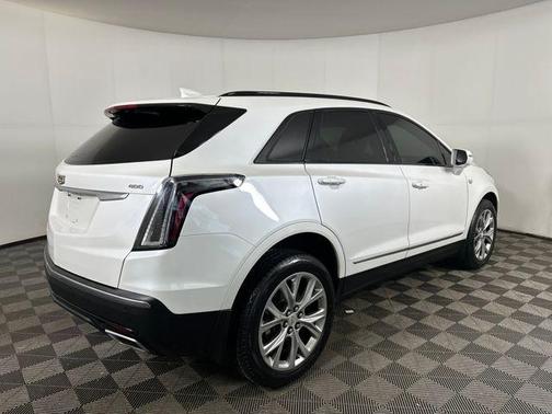 2020 Cadillac XT5 Sport