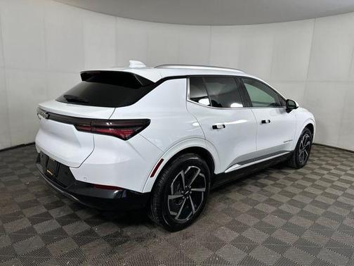 2024 Chevrolet Equinox EV 2LT