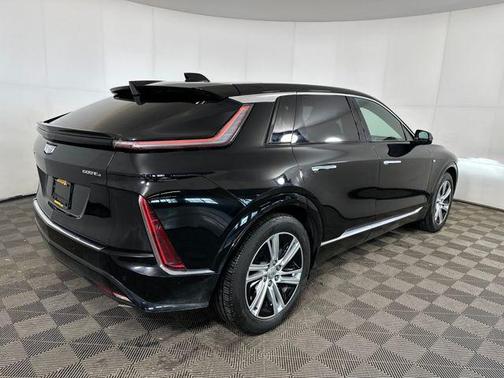 2024 Cadillac LYRIQ Tech