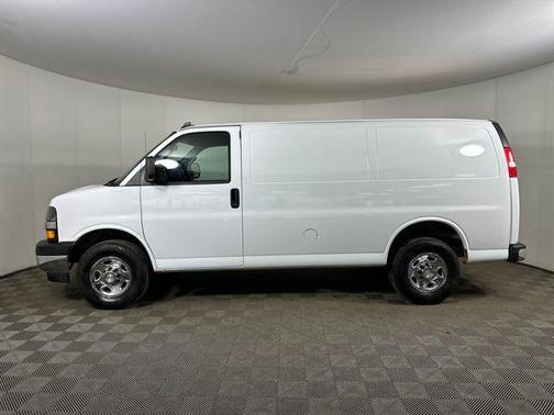 2024 Chevrolet Express 2500 Work Van