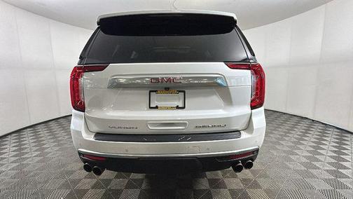 White Frost Tricoat 2023 GMC Yukon Denali