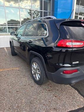 Diamond Black Crystal Pearlcoat 2018 Jeep Cherokee Latitude