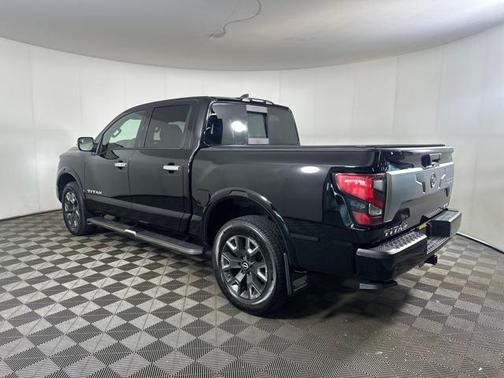 2024 Nissan Titan Platinum Reserve
