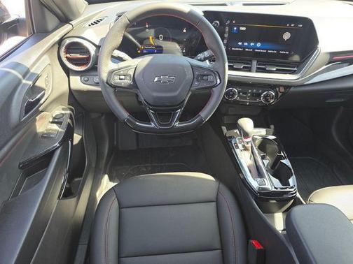 Sterling Gray Metallic 2026 Chevrolet Trax FWD 2RS