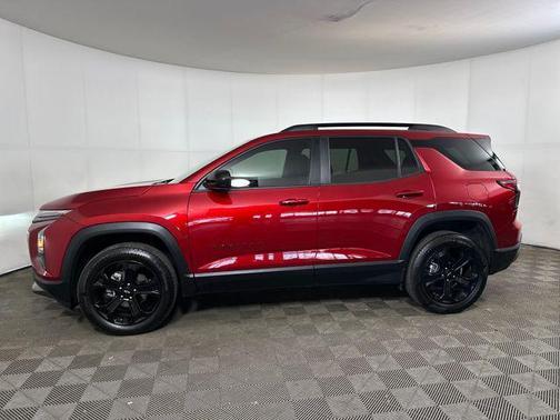 Radiant Red Tintcoat 2025 Chevrolet Equinox 1LT