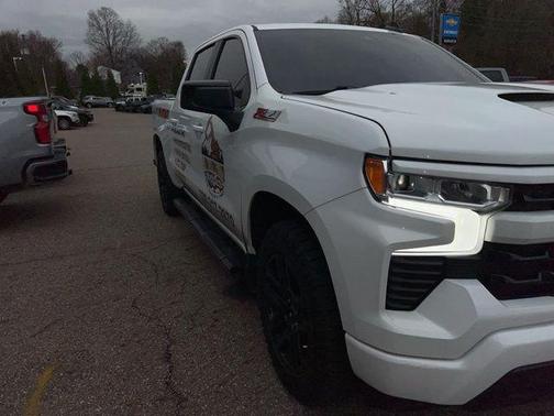 2022 Chevrolet Silverado 1500 RST