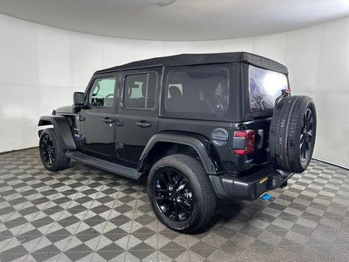 2022 Jeep Wrangler Unlimited 4xe Sahara