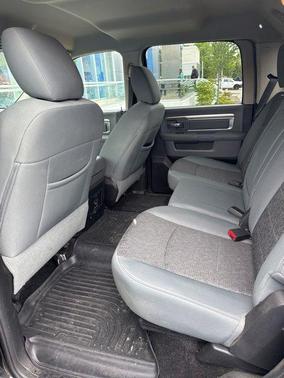 Brilliant Black Crystal Pearlcoat 2015 RAM 1500 Big Horn