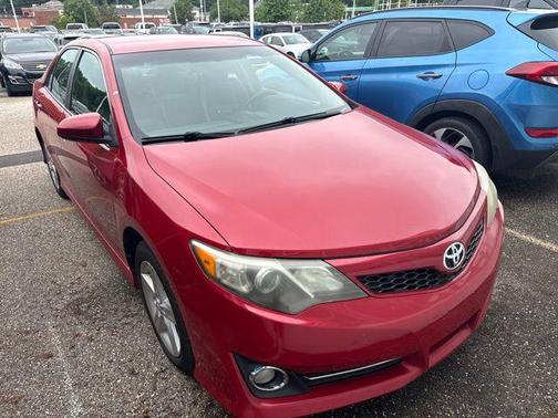 Barcelona Red Metallic 2014 Toyota Camry SE Sport
