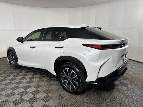 2025 Lexus RZ 450e Premium