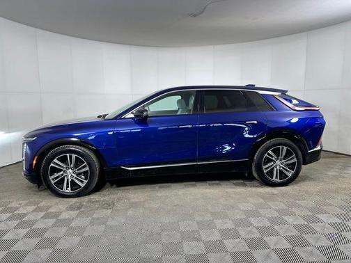 2024 Cadillac LYRIQ Luxury