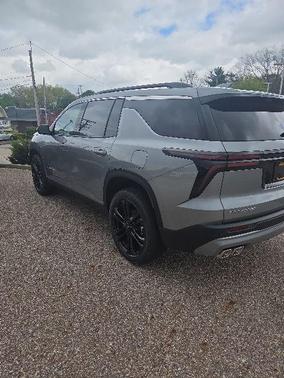 Sterling Gray Metallic 2026 Chevrolet Traverse LT