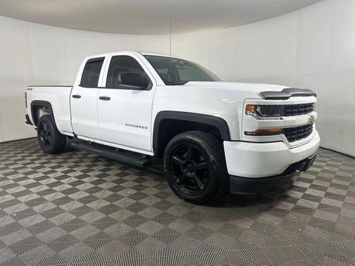 2016 Chevrolet Silverado 1500 Custom