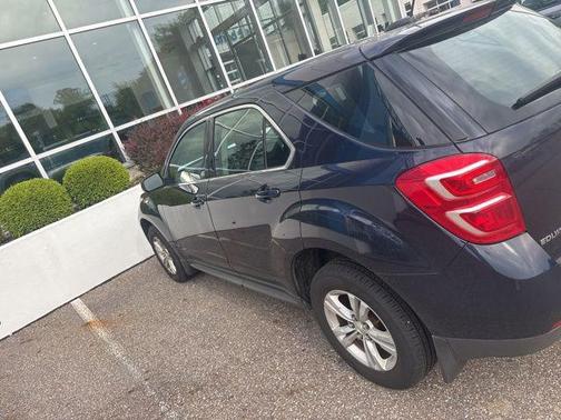 Blue Velvet Metallic 2017 Chevrolet Equinox LS