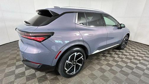 Galaxy Gray Metallic 2024 Chevrolet Equinox EV 2LT
