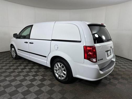 2014 RAM Cargo Tradesman