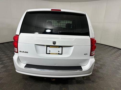 2014 RAM Cargo Tradesman