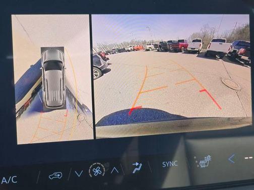 Mosaic Black Metallic 2026 Chevrolet Traverse LT