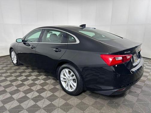 2017 Chevrolet Malibu 1LT