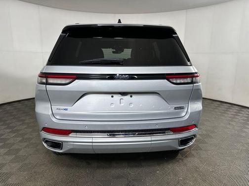 Silver Zynith 2023 Jeep Grand Cherokee 4xe Overland