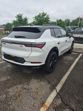 2025 Chevrolet Equinox EV RS