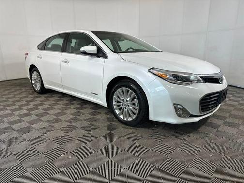 2015 Toyota Avalon Hybrid XLE Touring
