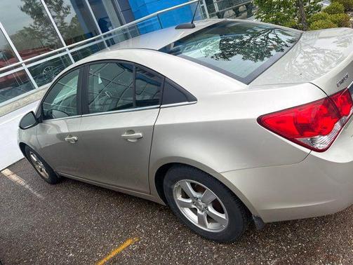 Champagne Silver Metallic 2015 Chevrolet Cruze 1LT