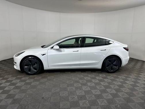 2020 Tesla Model 3 Standard Range Plus