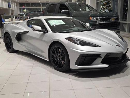 2026 Chevrolet Corvette Stingray w/2LT