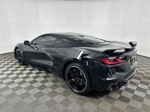 2022 Chevrolet Corvette Stingray w/3LT