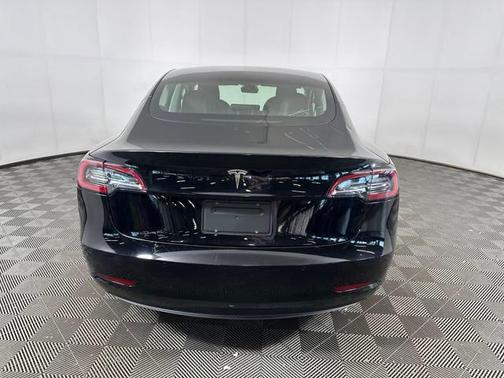 2019 Tesla Model 3 Standard Range