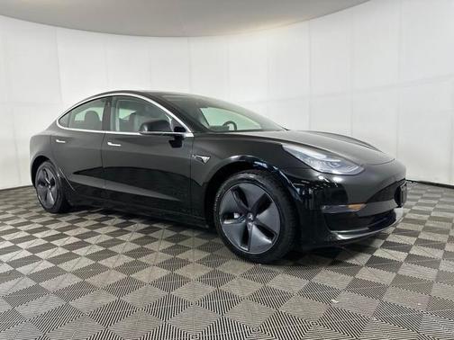 2019 Tesla Model 3 Standard Range