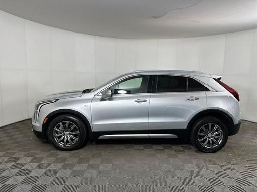 2021 Cadillac XT4 Premium Luxury