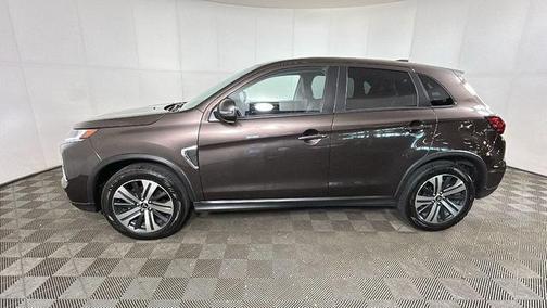 Labrador Black Pearl 2024 Mitsubishi Outlander Sport SE