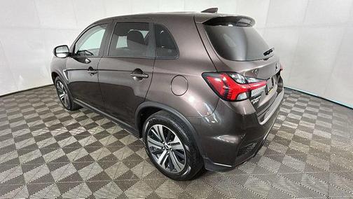 Labrador Black Pearl 2024 Mitsubishi Outlander Sport SE
