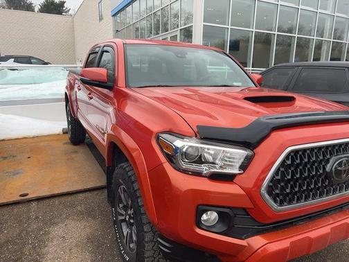 2018 Toyota Tacoma SR5