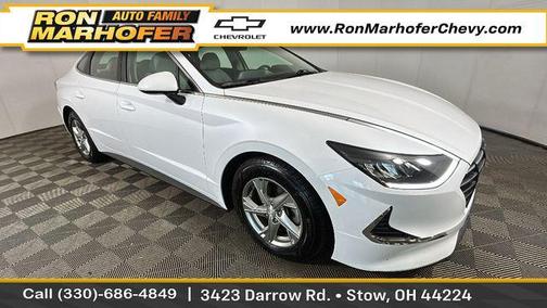 Quartz White 2022 Hyundai SONATA SE