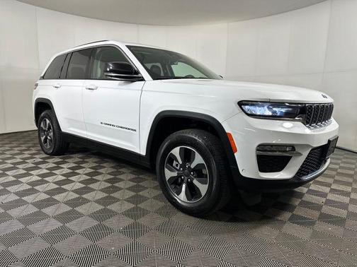 2023 Jeep Grand Cherokee 4xe Base