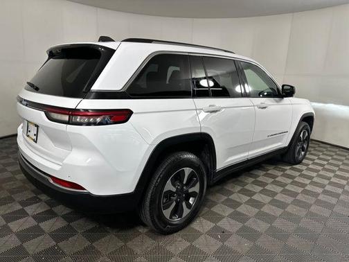 2023 Jeep Grand Cherokee 4xe Base