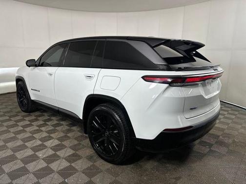 2024 Jeep Wagoneer S Launch Edition