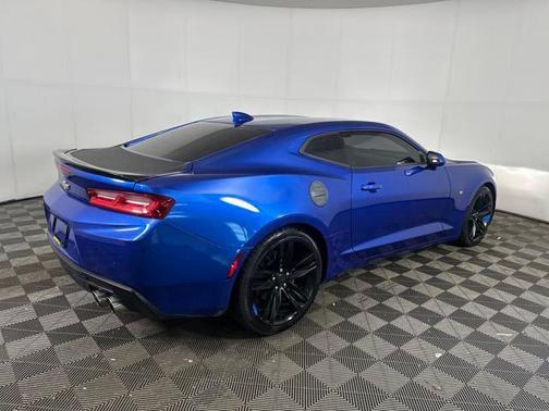 2017 Chevrolet Camaro 2LT