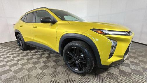 Nitro Yellow Metallic 2024 Chevrolet Trax FWD ACTIV