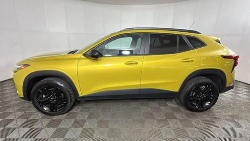 Nitro Yellow Metallic 2024 Chevrolet Trax FWD ACTIV