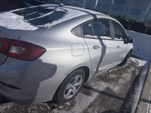 2018 Chevrolet Cruze LS